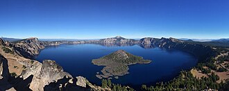 Crater Lake National Park（火山口湖国家公园）
